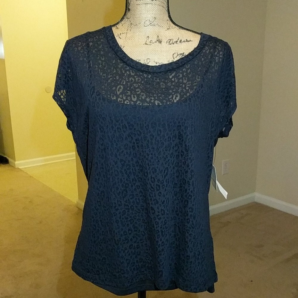Liz Claiborne NWT cut out tee with tank Navy